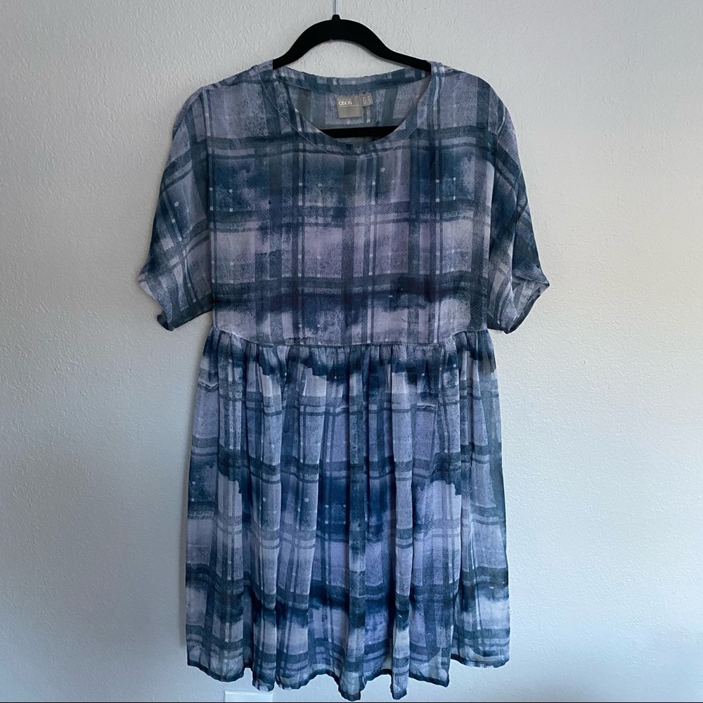 Asia blue patterned dress